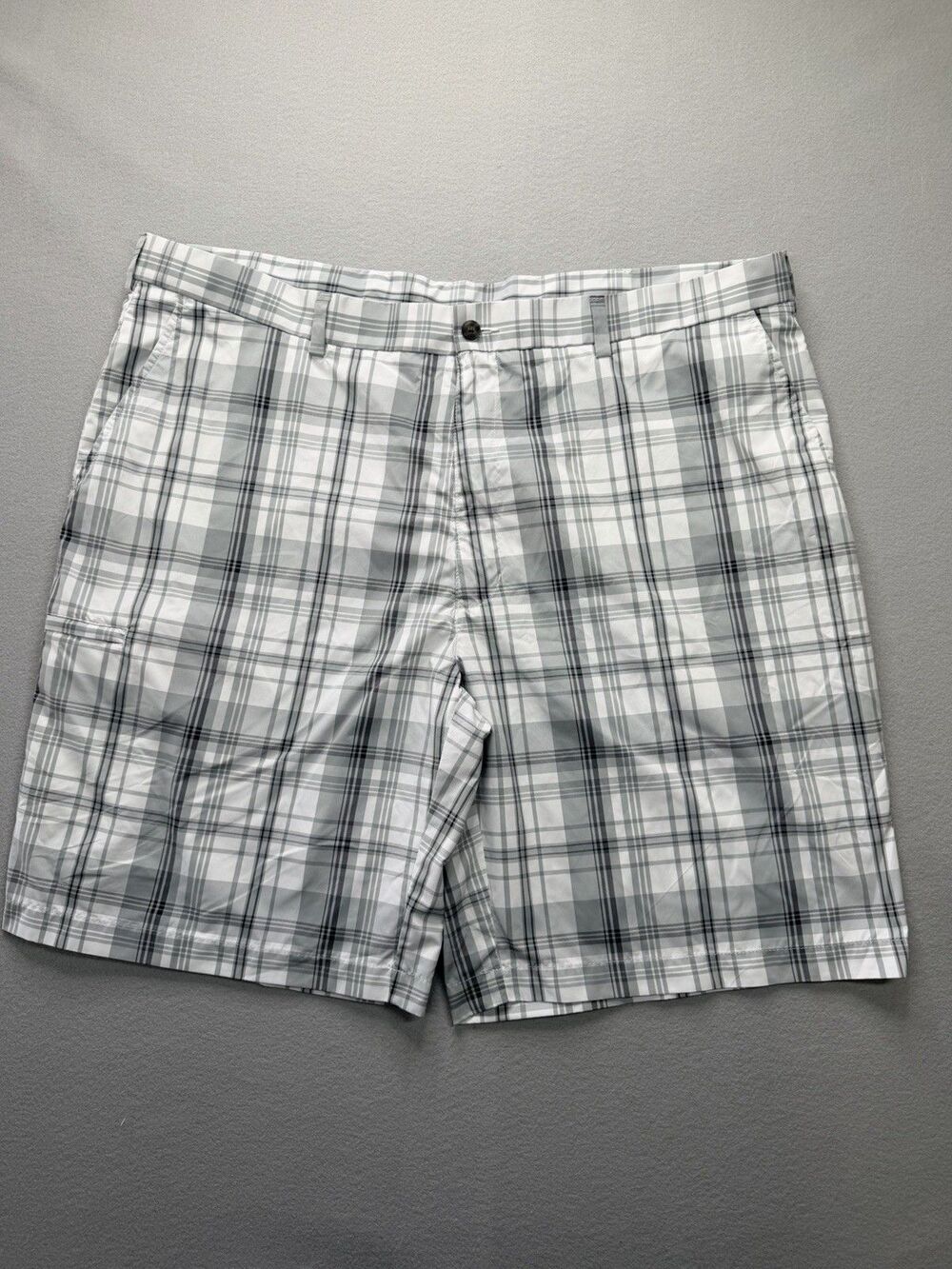 Grand Slam Performance Golf Shorts Men’s Size 42 Gray Plaid Casual
